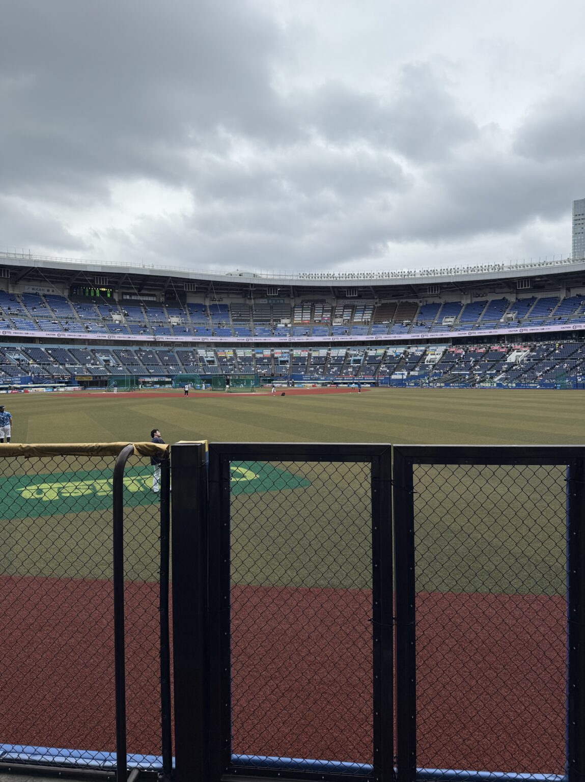 りさです！⚾️ - 新橋 スナック CARAT UTAGE 宴