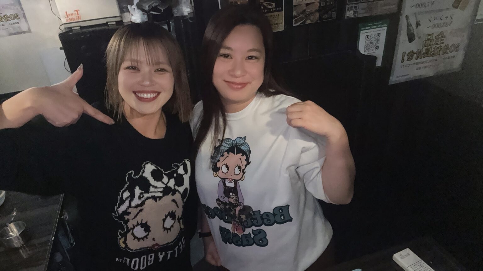 リサです👕 - 新橋 スナック CARAT UTAGE 宴