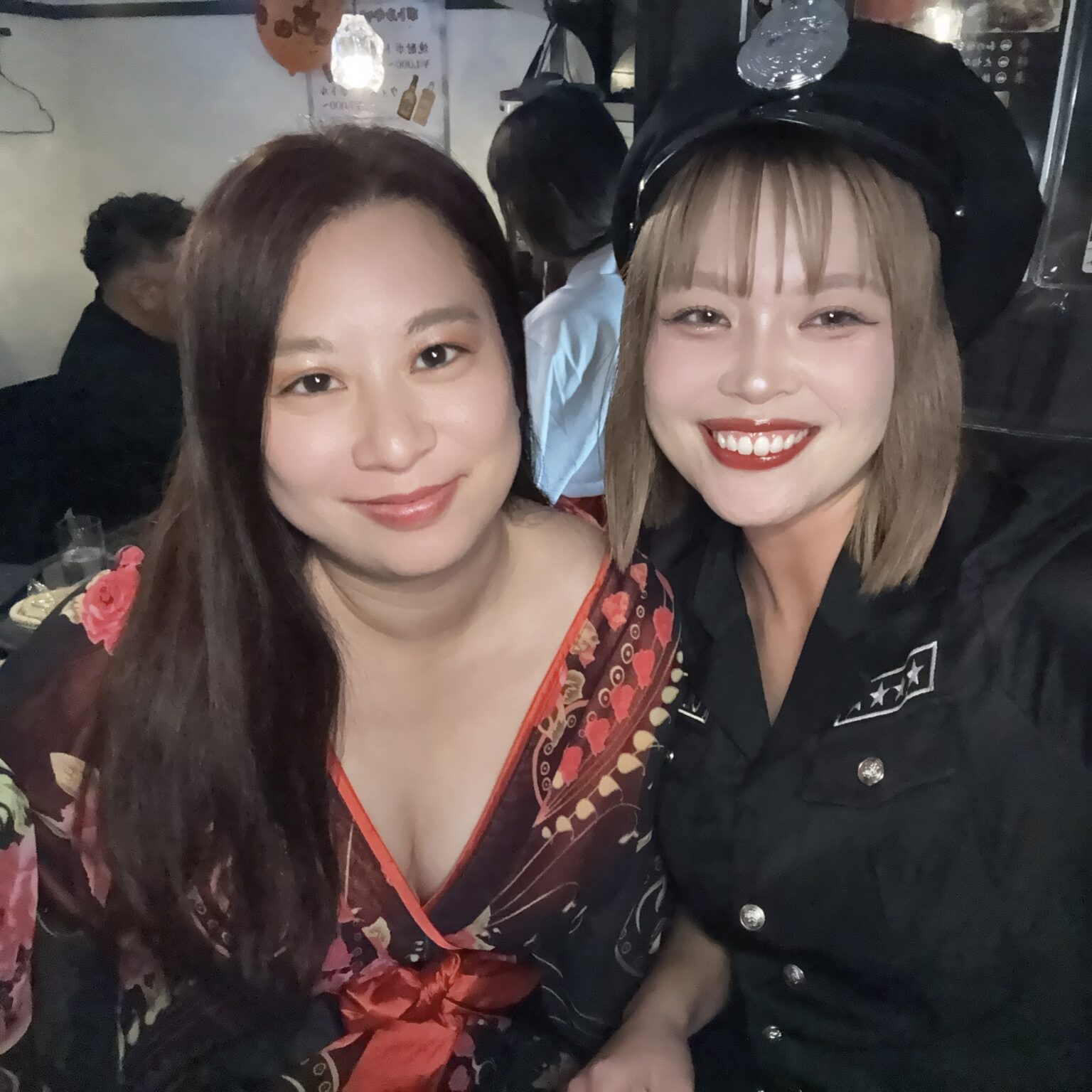 ココです⭐️ - 新橋 スナック CARAT UTAGE 宴