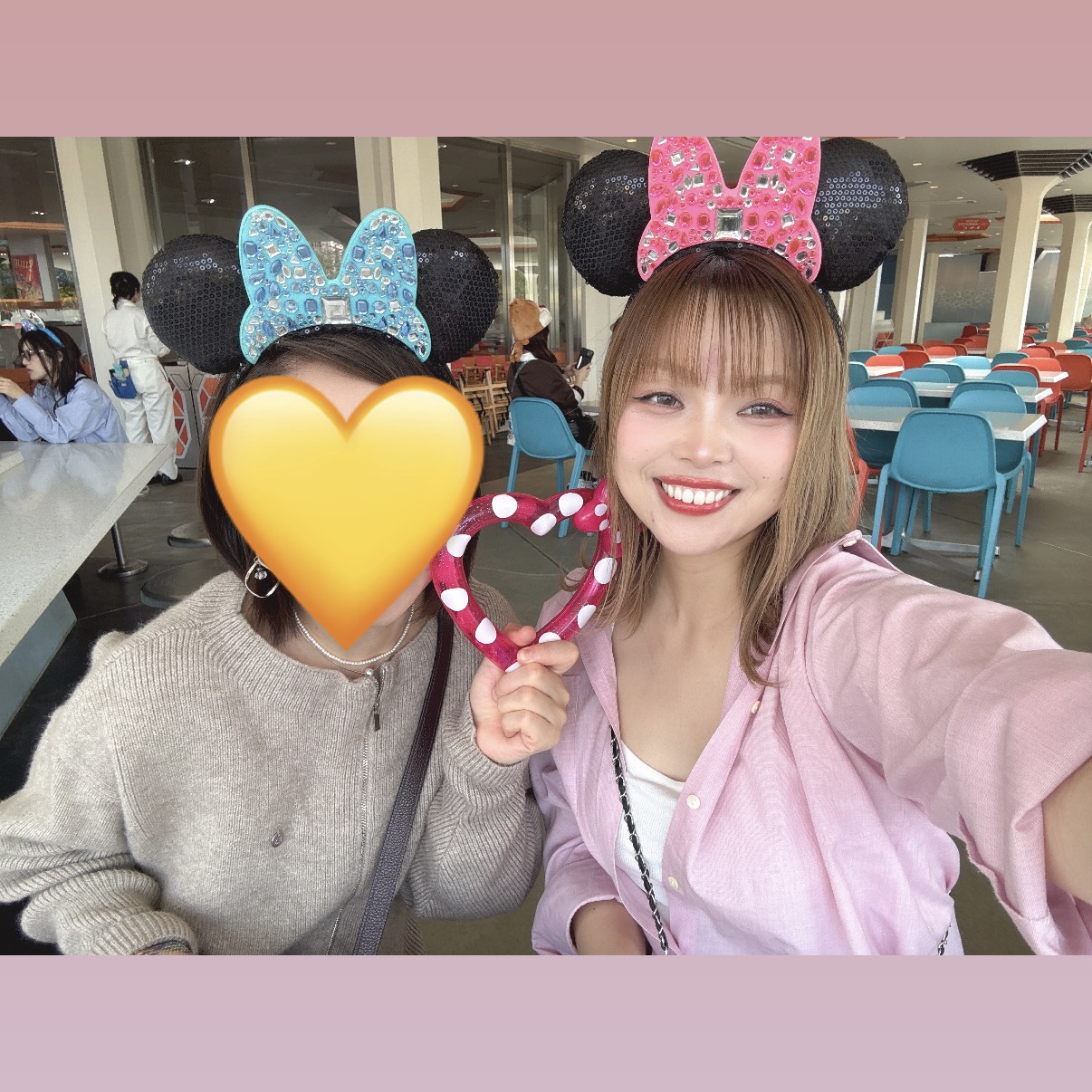 ココです⭐️ - 新橋 スナック CARAT UTAGE 宴