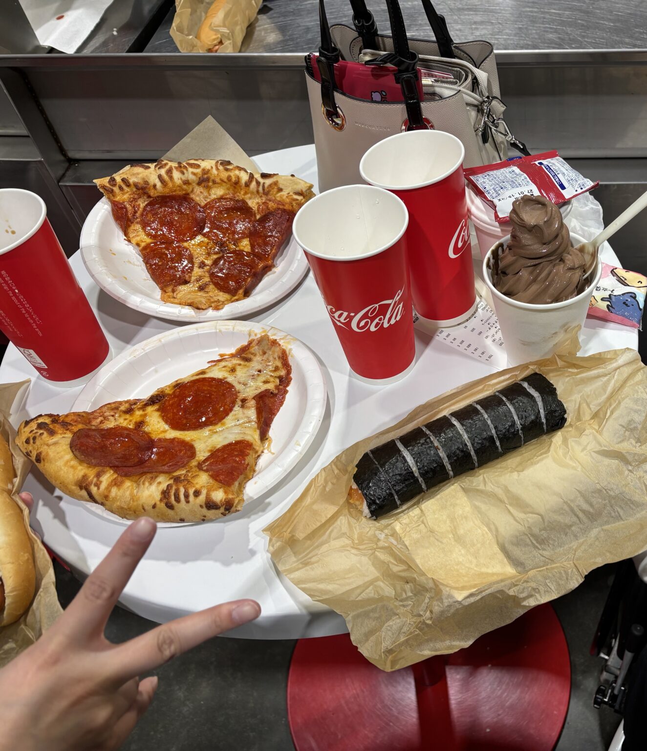 あゆみです♩ - 新橋 スナック CARAT UTAGE 宴